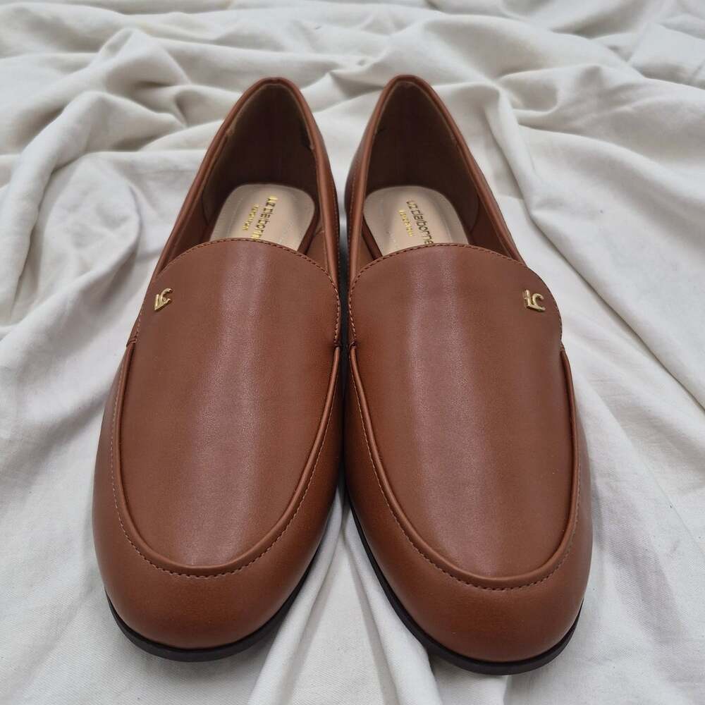 NEW Liz Claiborne Zaria moc-toe slip-on Driving loafers cognac Women Size 9 Wide